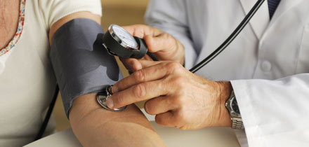 Įmonės darbuotojų sveikatos patikrinimas - medicininė pažyma darbui profilaktinis patikrinimas